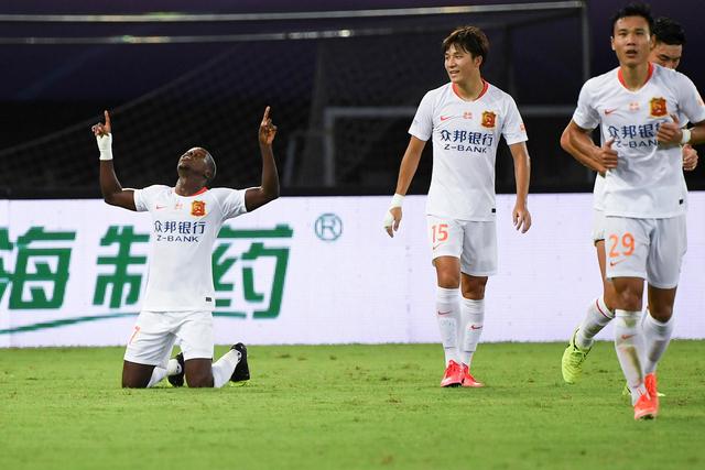 U17国足绝杀战胜阿森纳，引发媒体热议表现